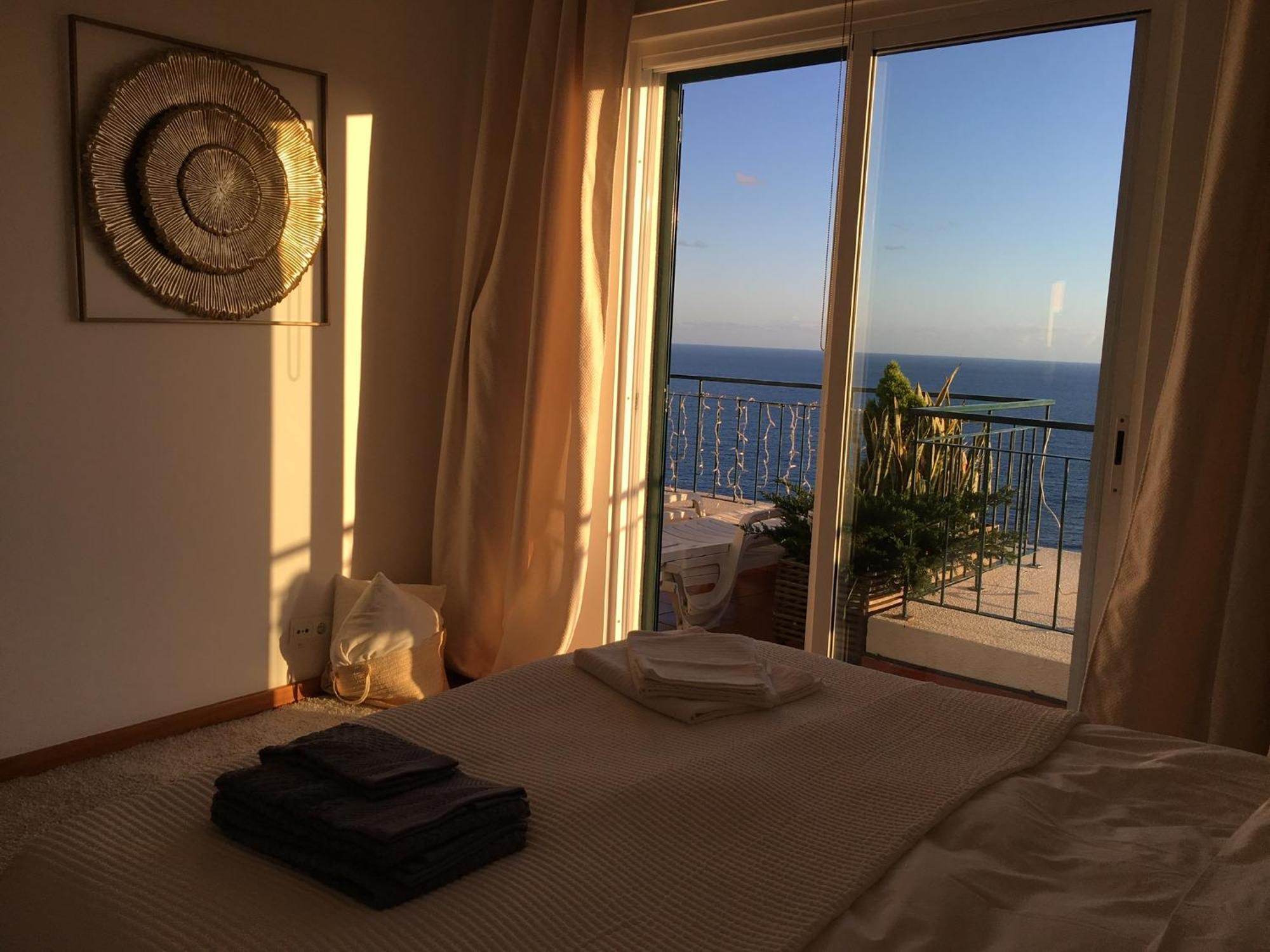 Oceanview Penthouse Apartment Canico  Exterior photo